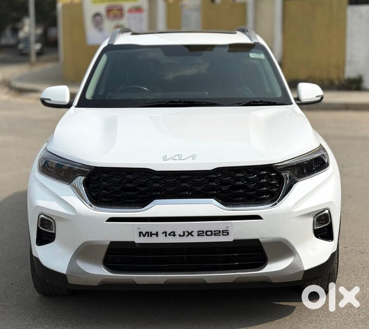 Kia Sonet 2022 - Premium Petrol Beauty