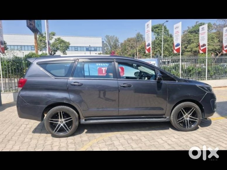 2024 Toyota Innova Crysta - Single Owner