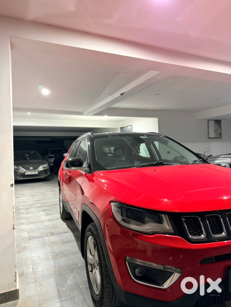 Jeep Compass 2022 - Top Condition