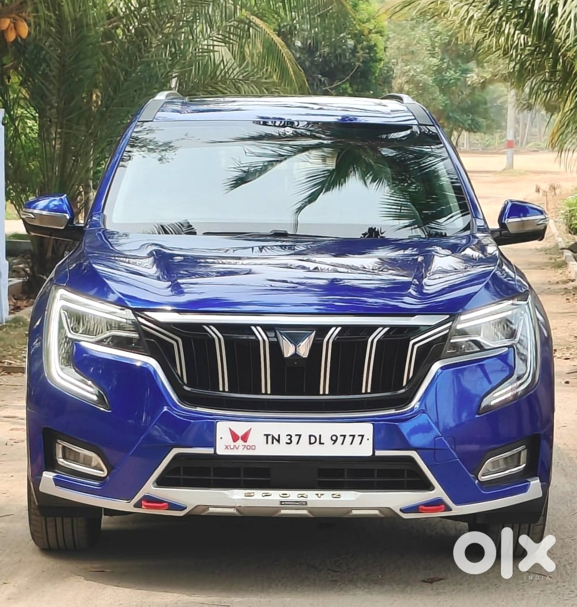 2025 Mahindra Xuv700 - Barely Used