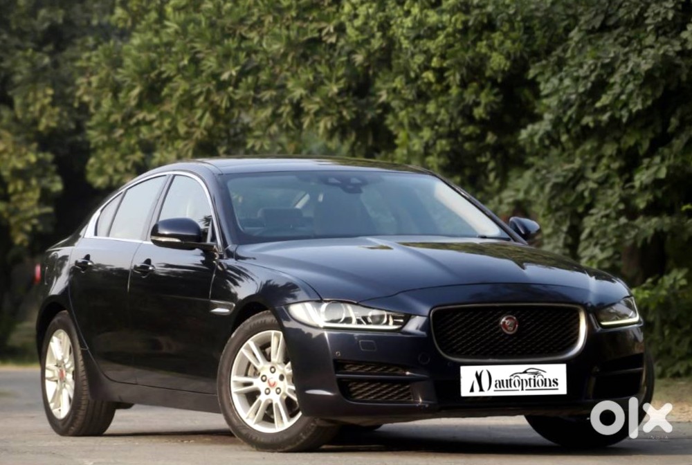 2020 Jaguar Xe Diesel - Premium