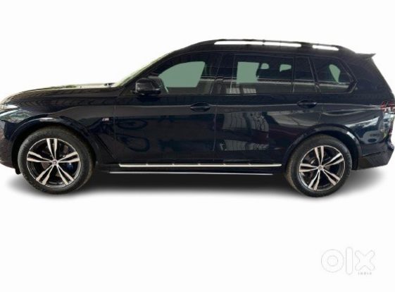 2020 Bmw X7 Electric - Mint Condition