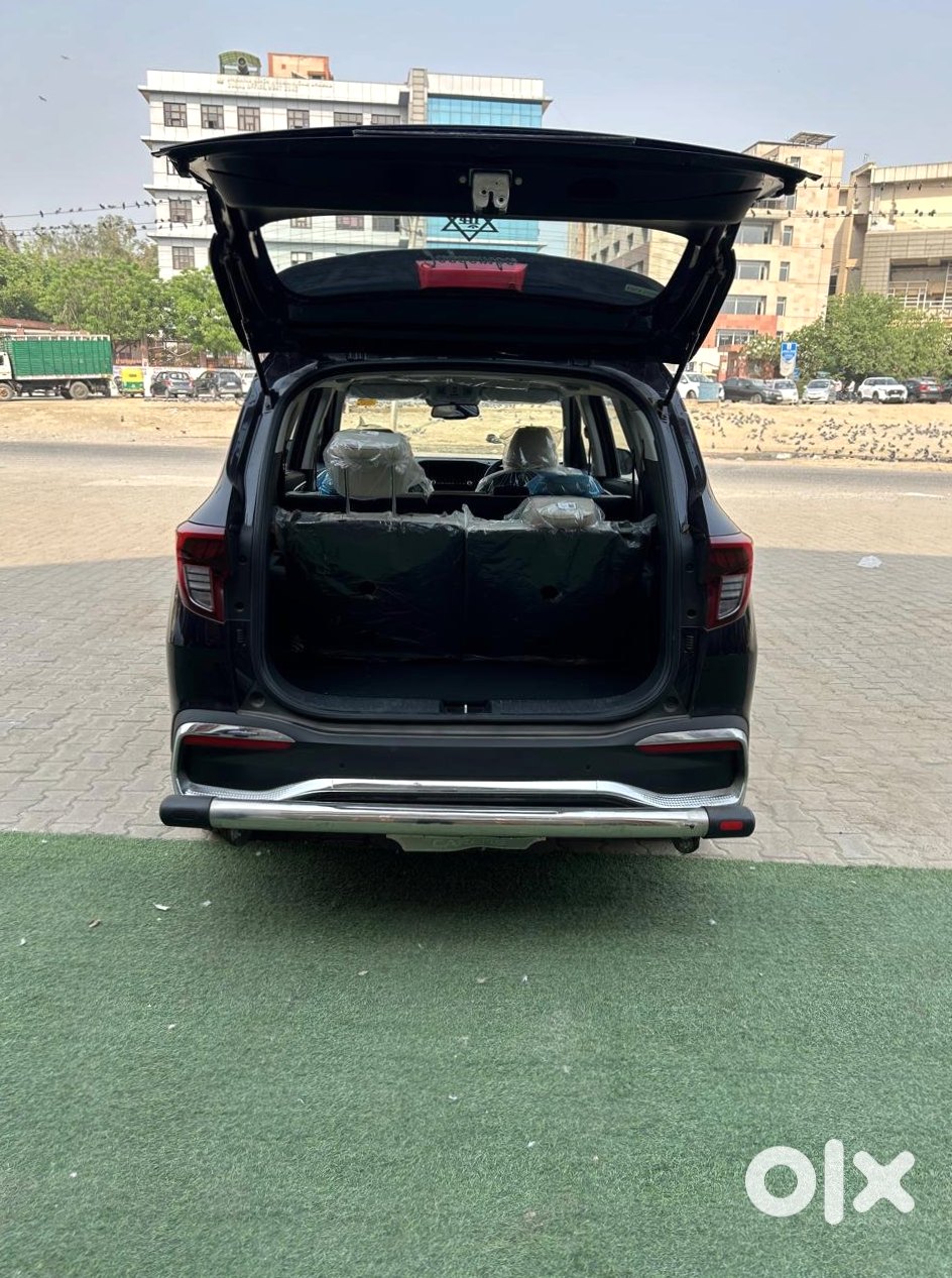 2024 Kia Carens Petrol Manual