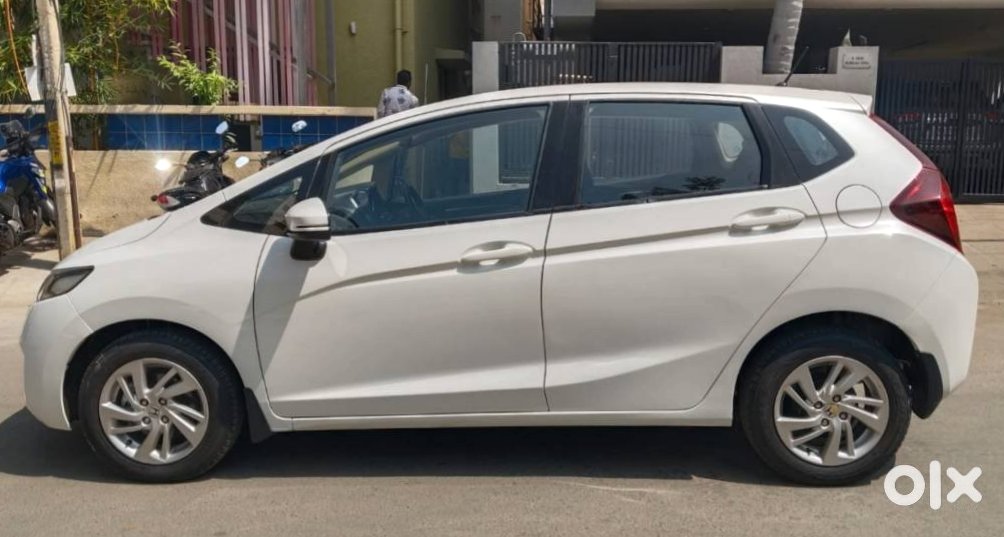 Honda Jazz Cng 2019 - Urgent Need To Sell