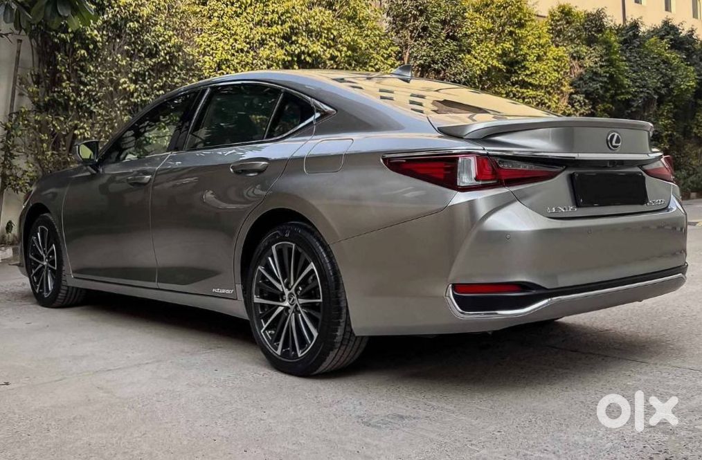 2023 Lexus Es Diesel