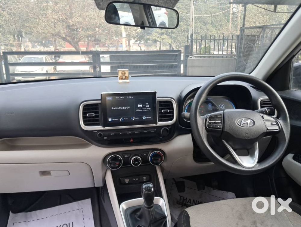 2019 Hyundai Venue - Single Owner