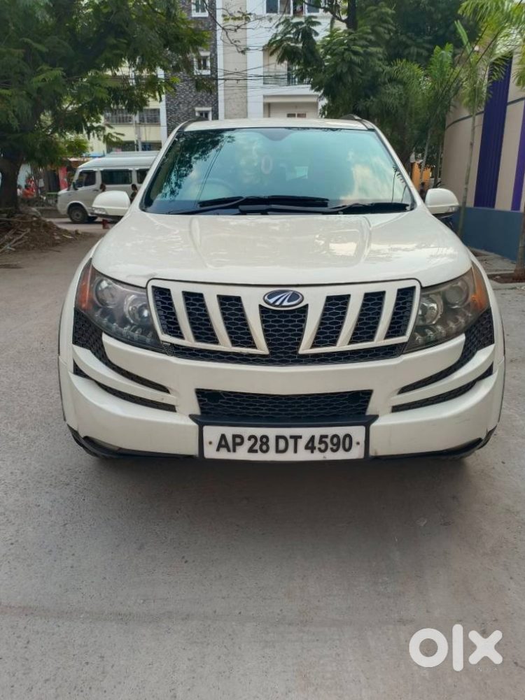 2011 Mahindra Xuv500 - Spacious Family Car