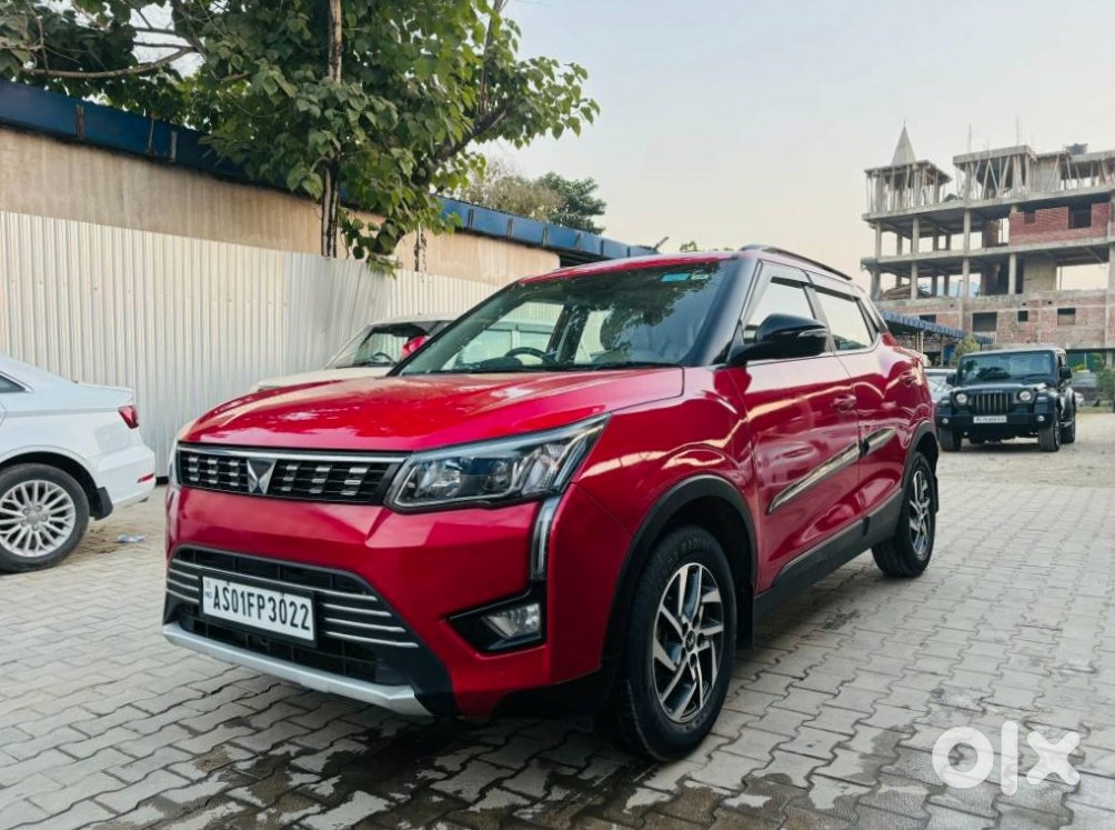2023 Mahindra Xuv300 Petrol Manual