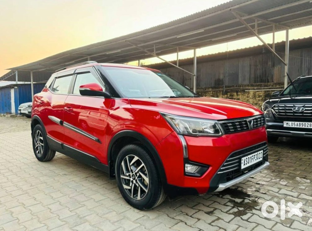 2023 Mahindra Xuv300 Petrol Manual