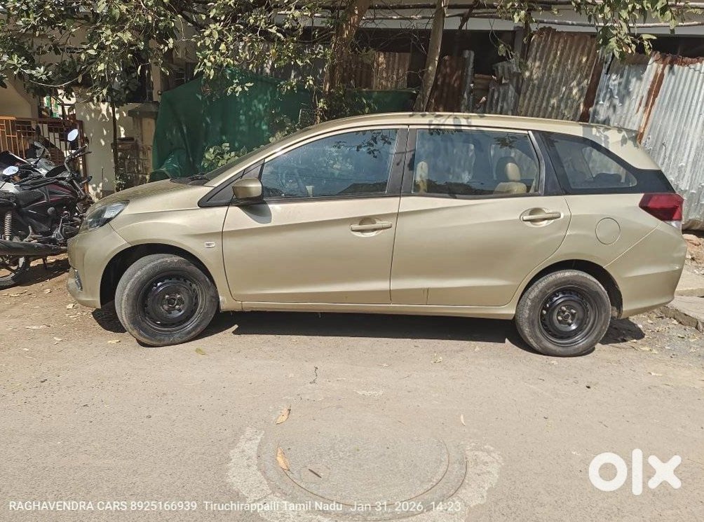 Honda Mobilio Cng | Chembur | Well Maintained