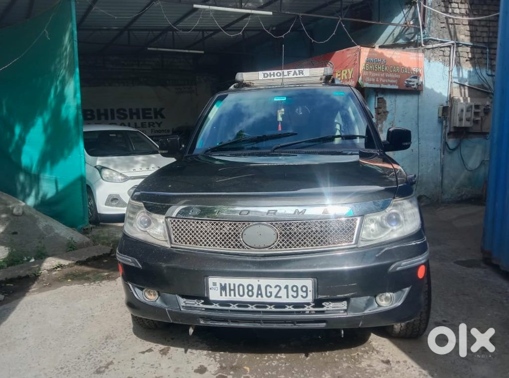 Tata Safari Storme Cng