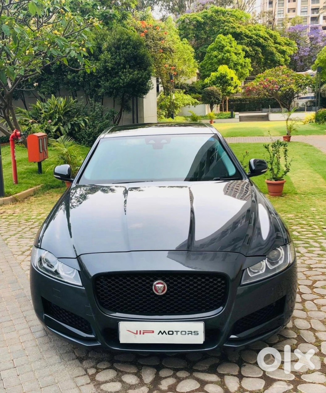 Jaguar Xf 2012 | Luxury Sedan