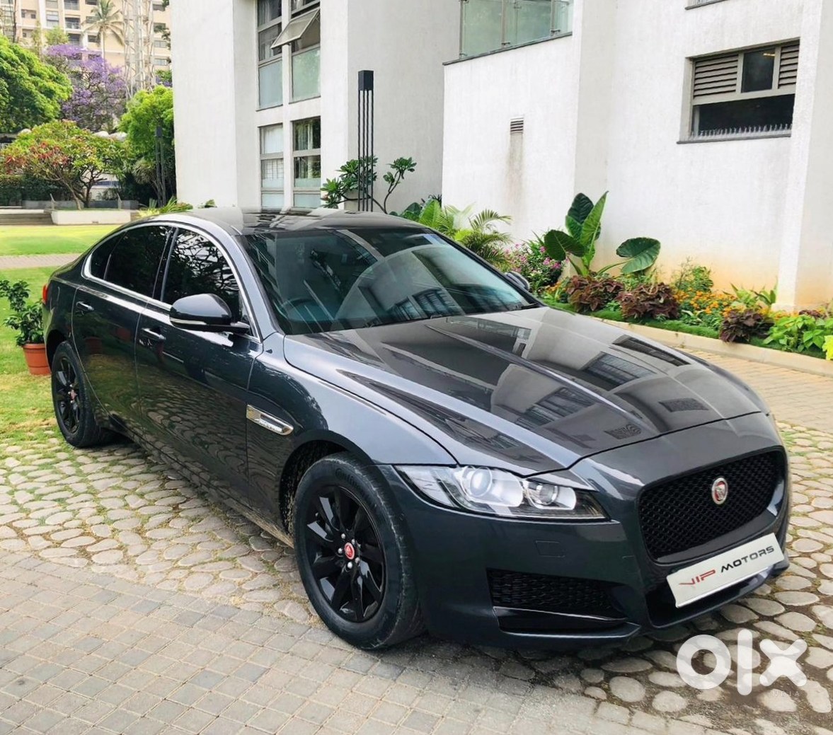 Jaguar Xf 2012 | Luxury Sedan