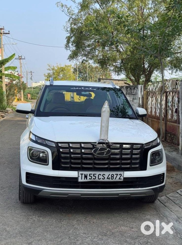 Hyundai Venue 2023 Manual Petrol