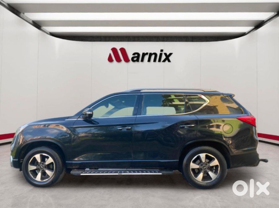 Mahindra Alturas G4 2018