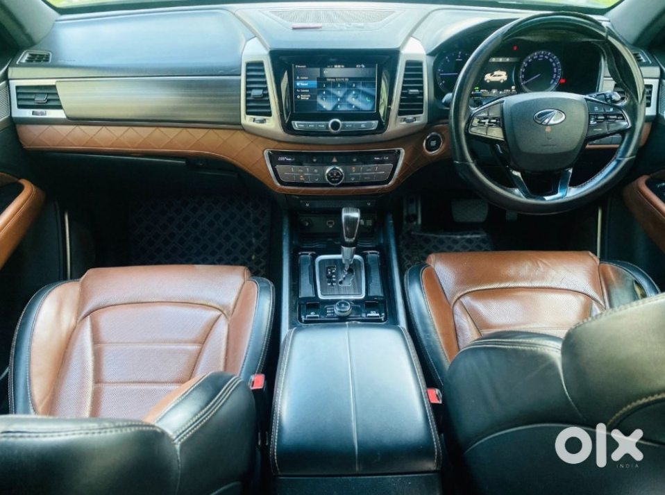 Mahindra Alturas G4 2018