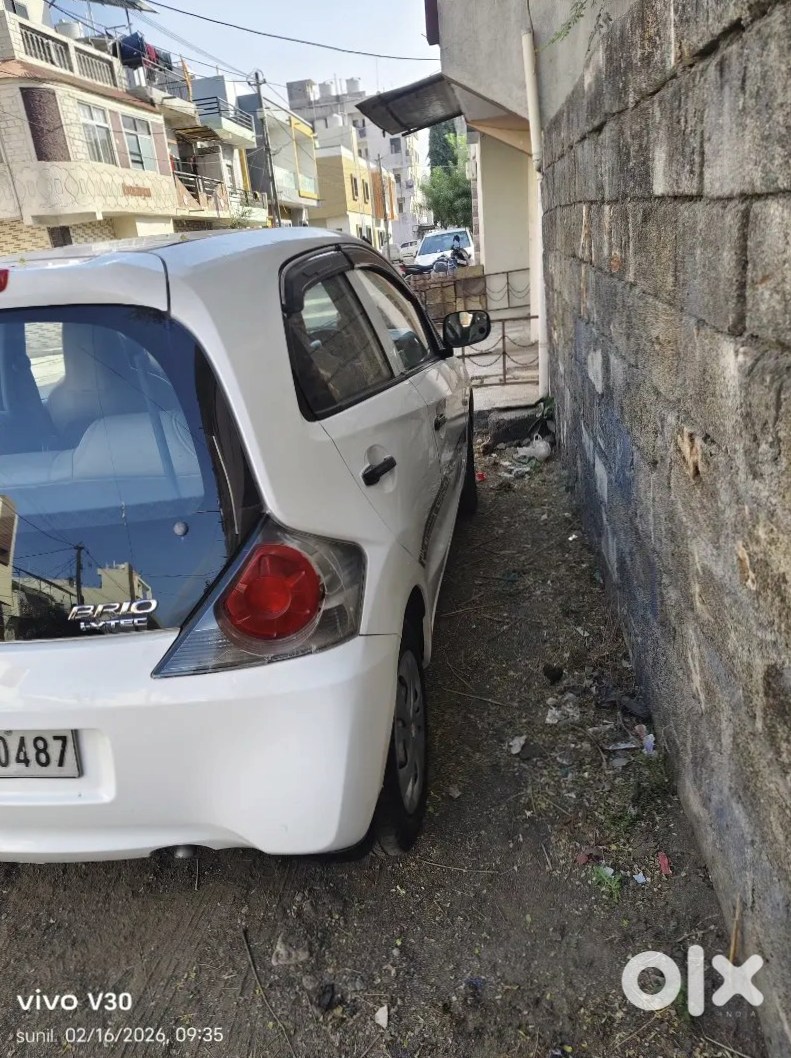 2016 Honda Brio - Diesel Manual - Gidc