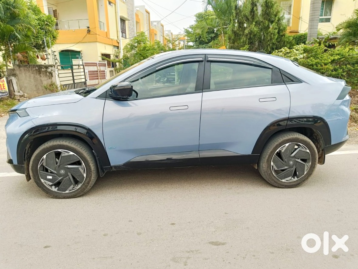 2025 Tata Curvv Ev - Barely Used
