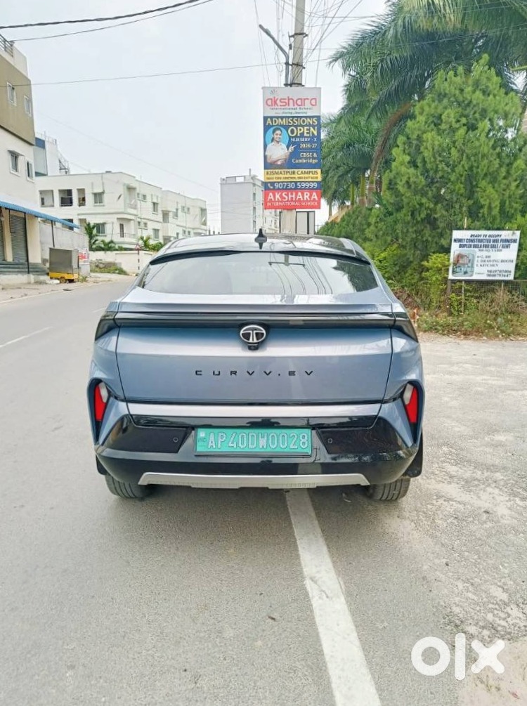2025 Tata Curvv Ev - Barely Used