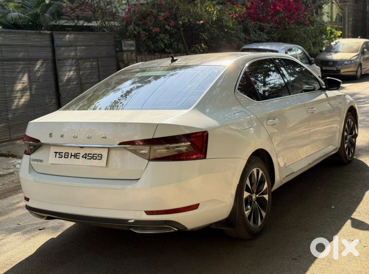 Skoda Superb Diesel 2013