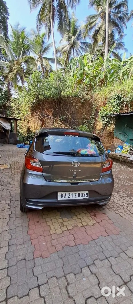Tata Tiago 2016 Petrol - Selling Urgently