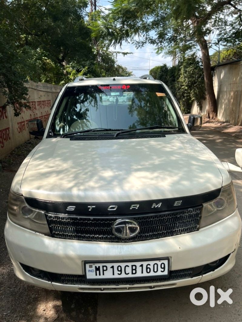 Tata Safari Storme - Old Reliable