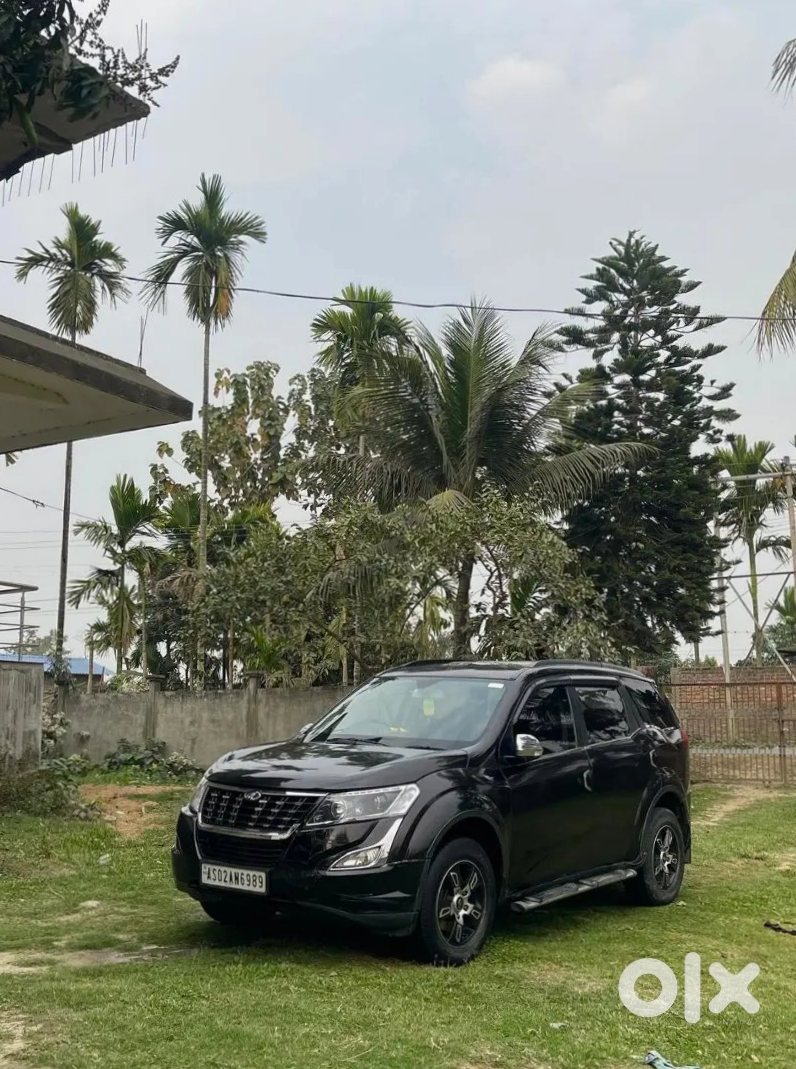 Urgent Mahindra Xuv500 2012 Petrol Manual Single Owner