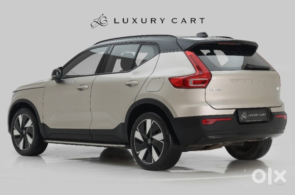 Volvo Ex40 Electric 2024