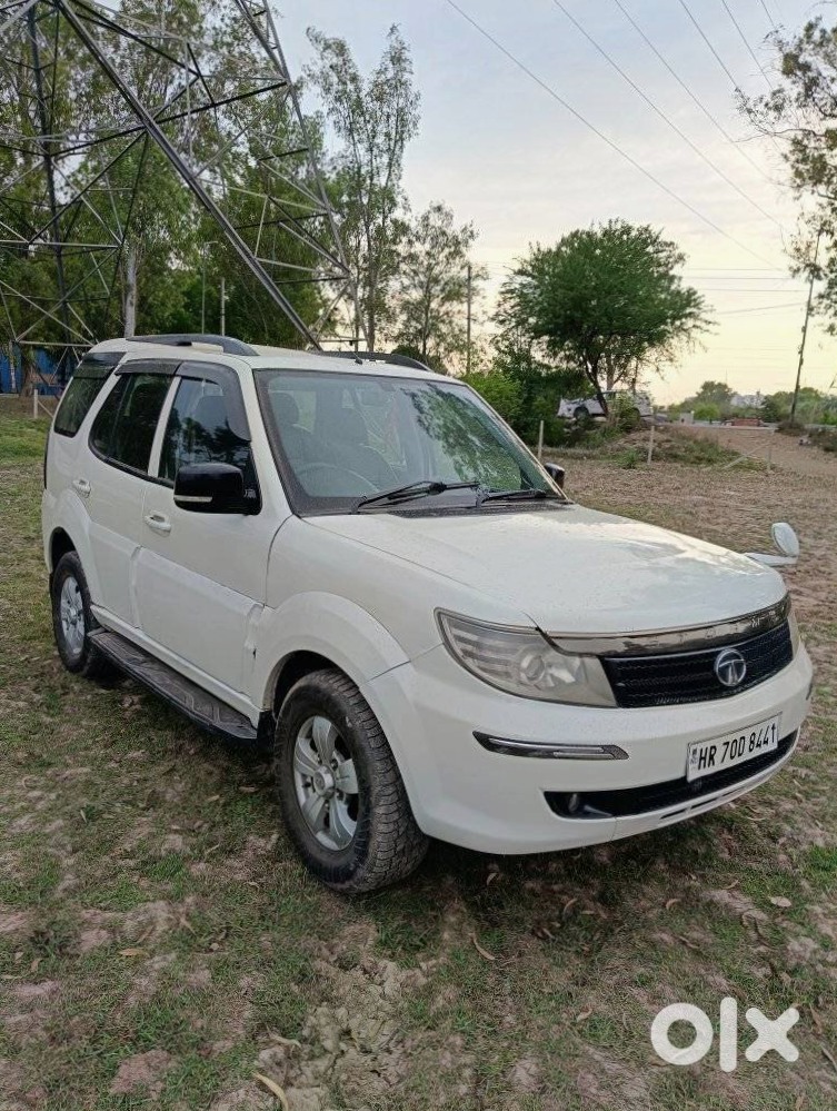 Tata Safari Storme - Petrol Manual Beast