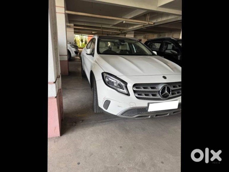 Mercedes-benz Gla Class 2021 - Premium Luxury