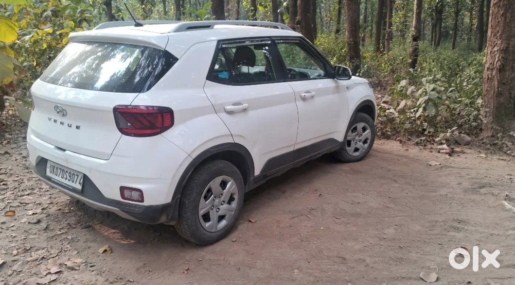 2022 Hyundai Venue Diesel Manual