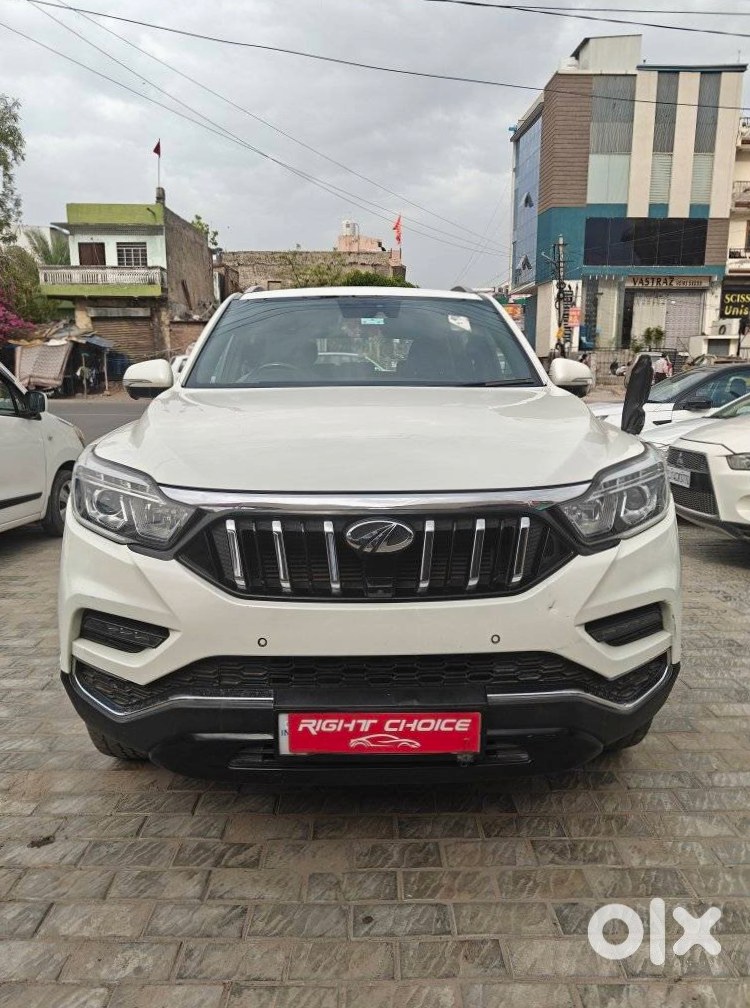 2020 Mahindra Alturas G4 | Electric | Automatic Premium Suv