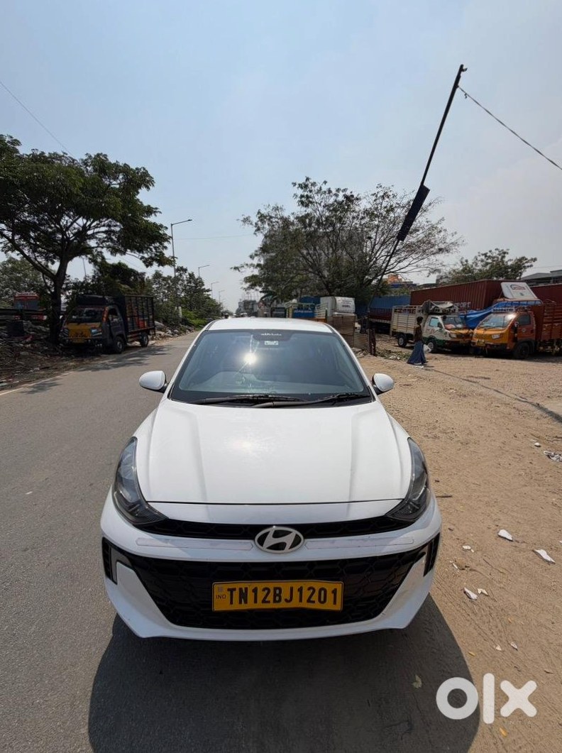 2013 Hyundai Aura | Petrol Manual | Pattambi