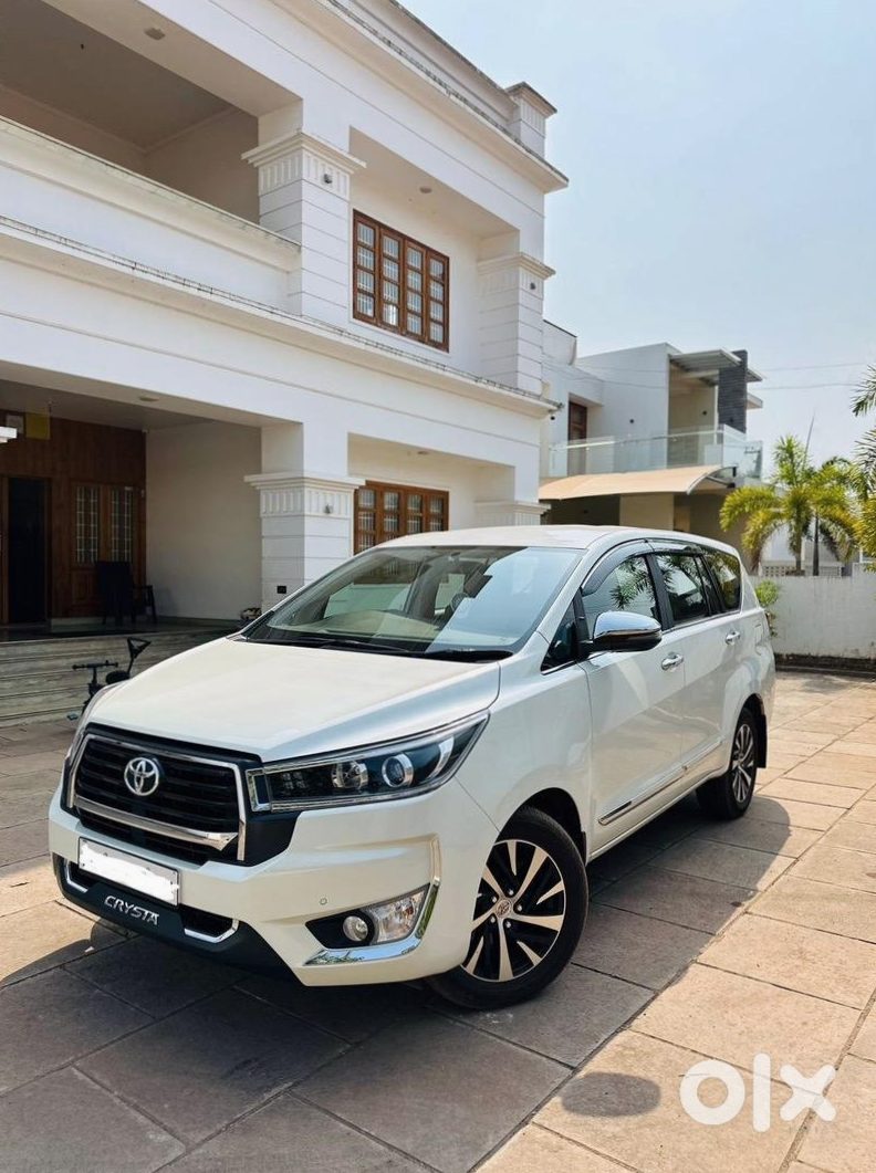 2023 Toyota Innova Crysta - Barely Driven