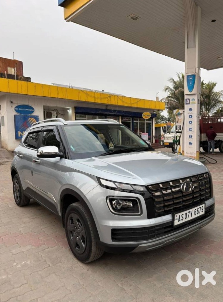 Urgent: 2020 Hyundai Venue - Diesel Manual