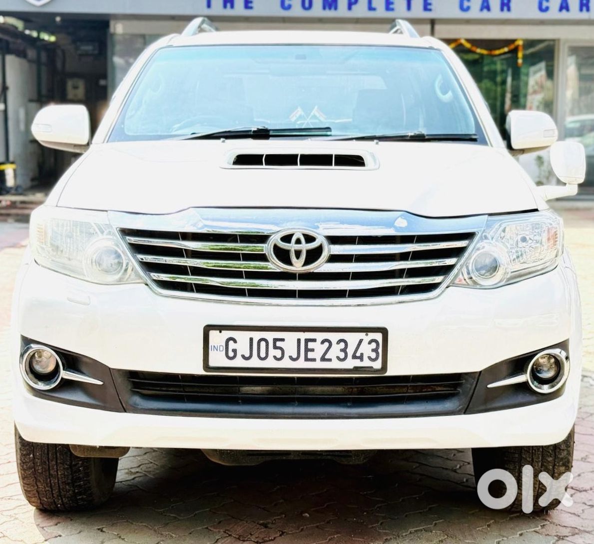 2017 Toyota Fortuner - Solid Suv