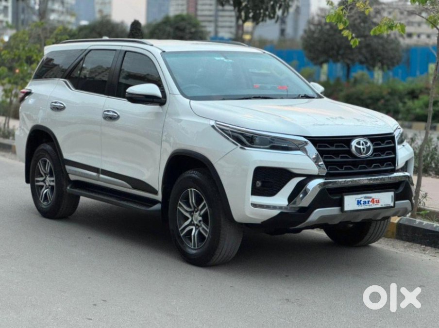 Toyota Fortuner 2022 - Bought New Car