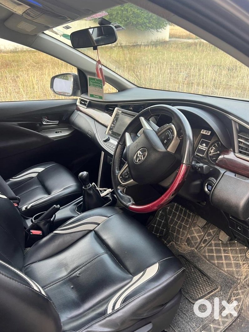 Toyota Innova Crysta 2020