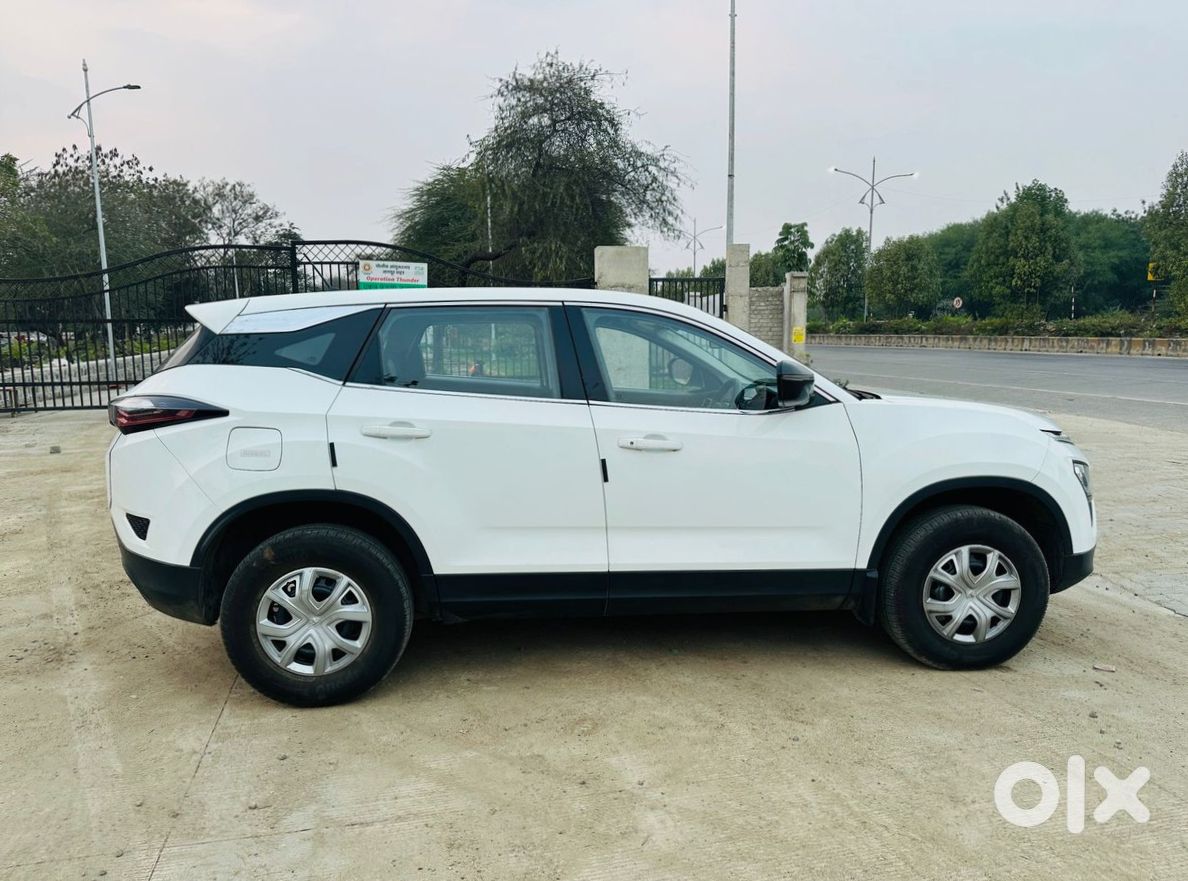 Urgent: 2022 Tata Harrier Cng Manual