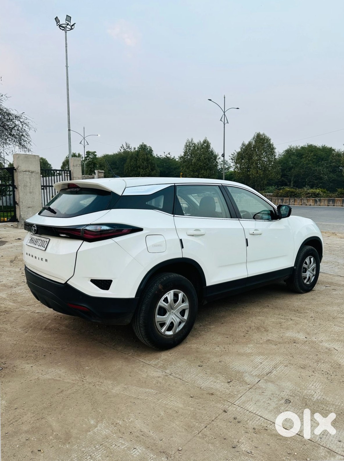 Urgent: 2022 Tata Harrier Cng Manual