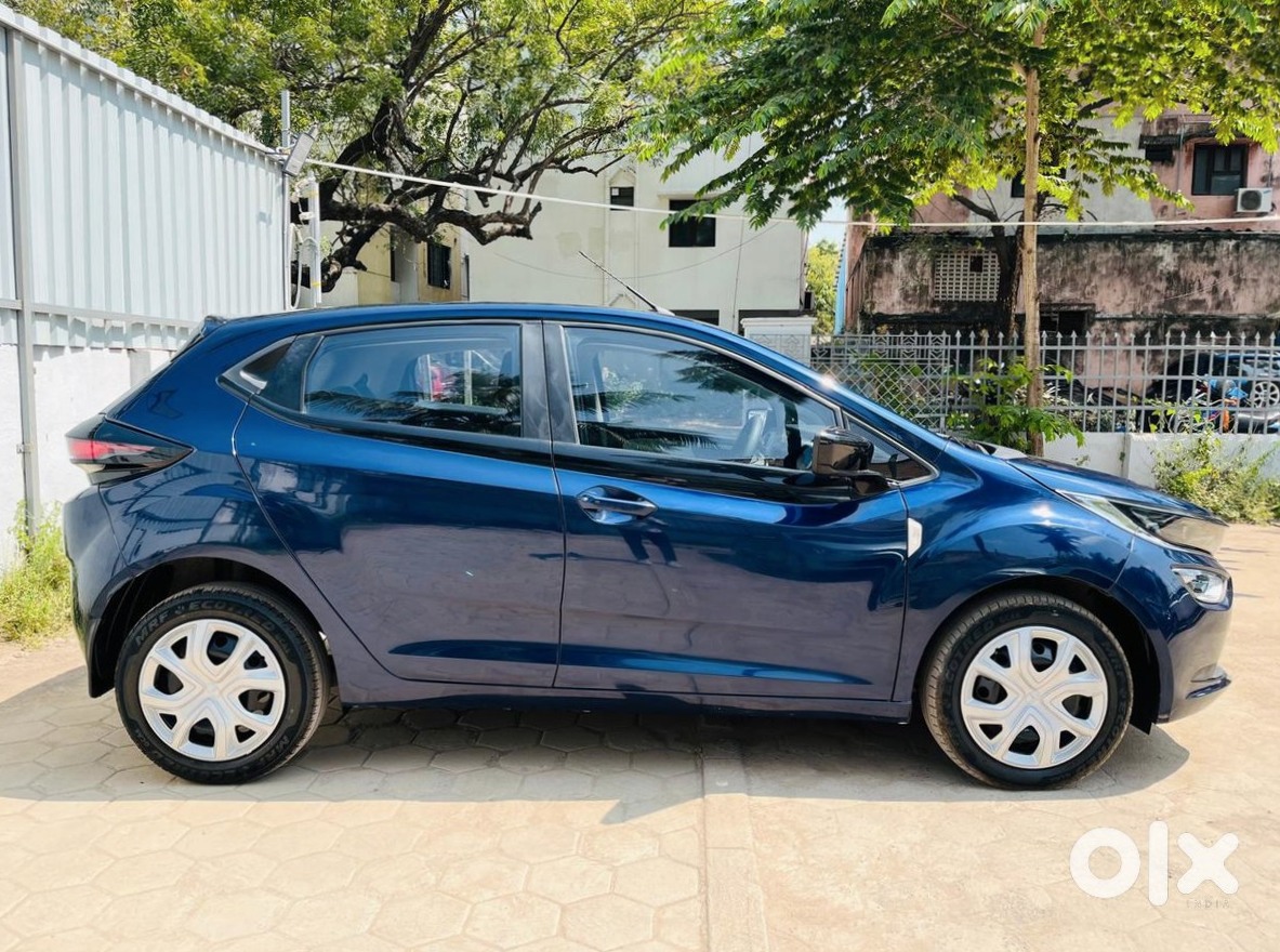 Newest Tata Altroz Auto 2025