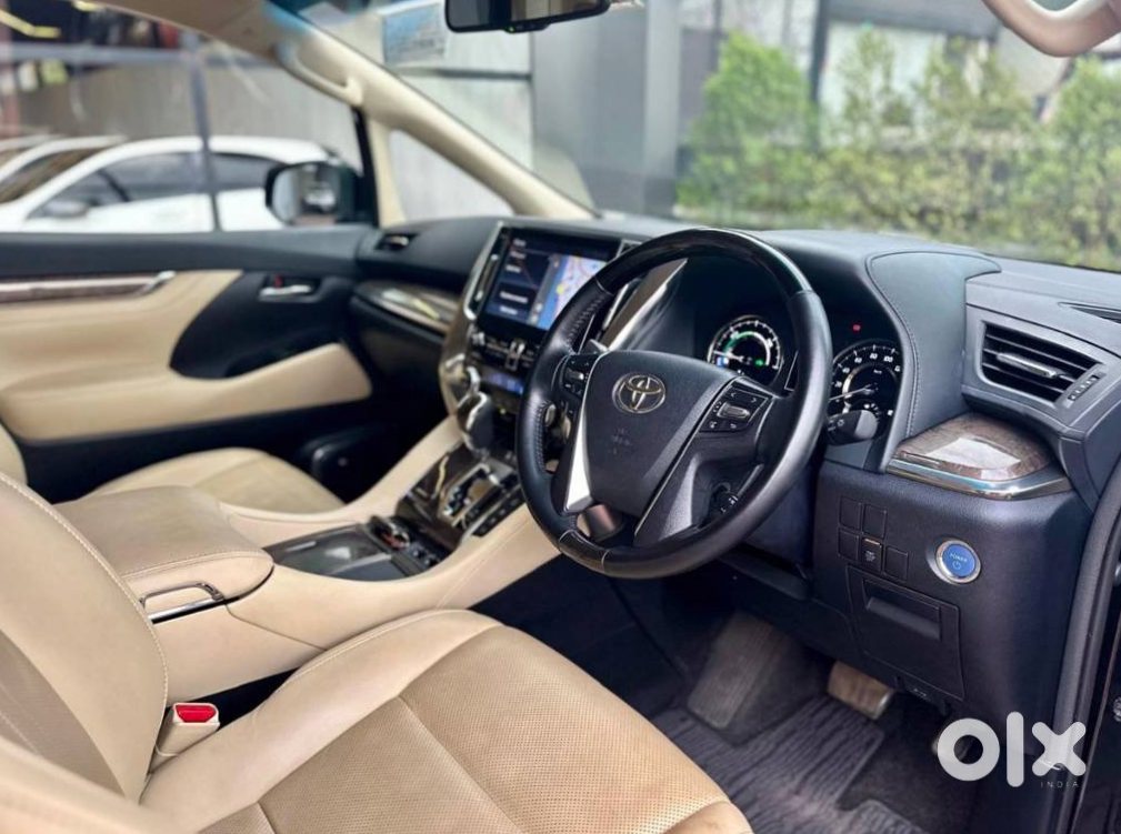 Toyota Vellfire 2020