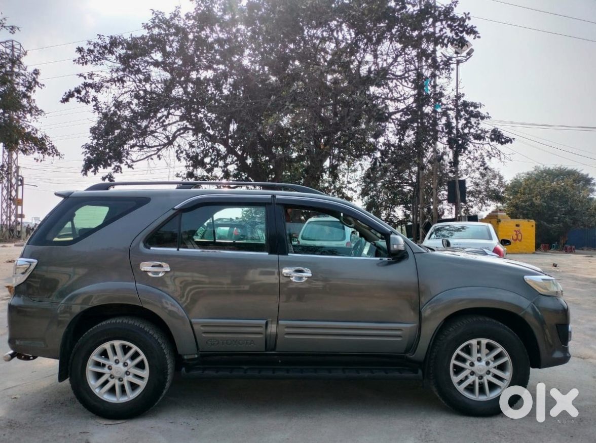 2018 Toyota Fortuner Petrol Automatic - Going Abroad