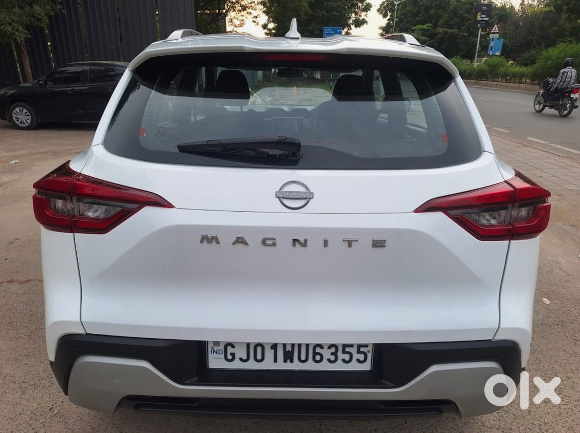 Nissan Magnite Compact Suv 2024
