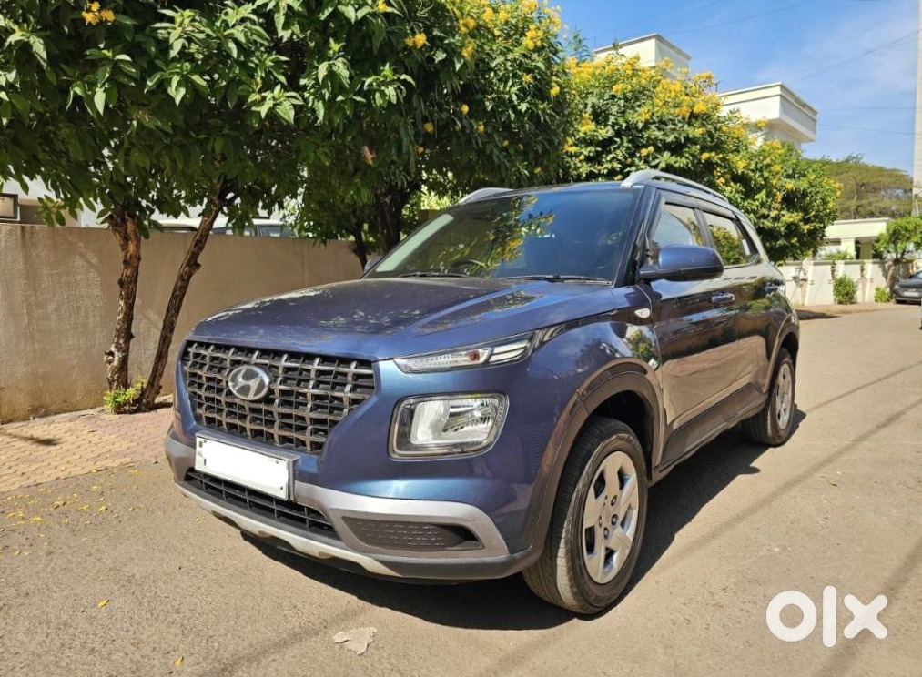 2018 Hyundai Venue - Best Budget Suv