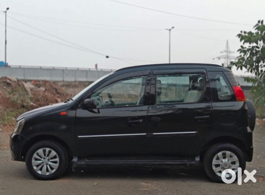 Mahindra Quanto Electric Car
