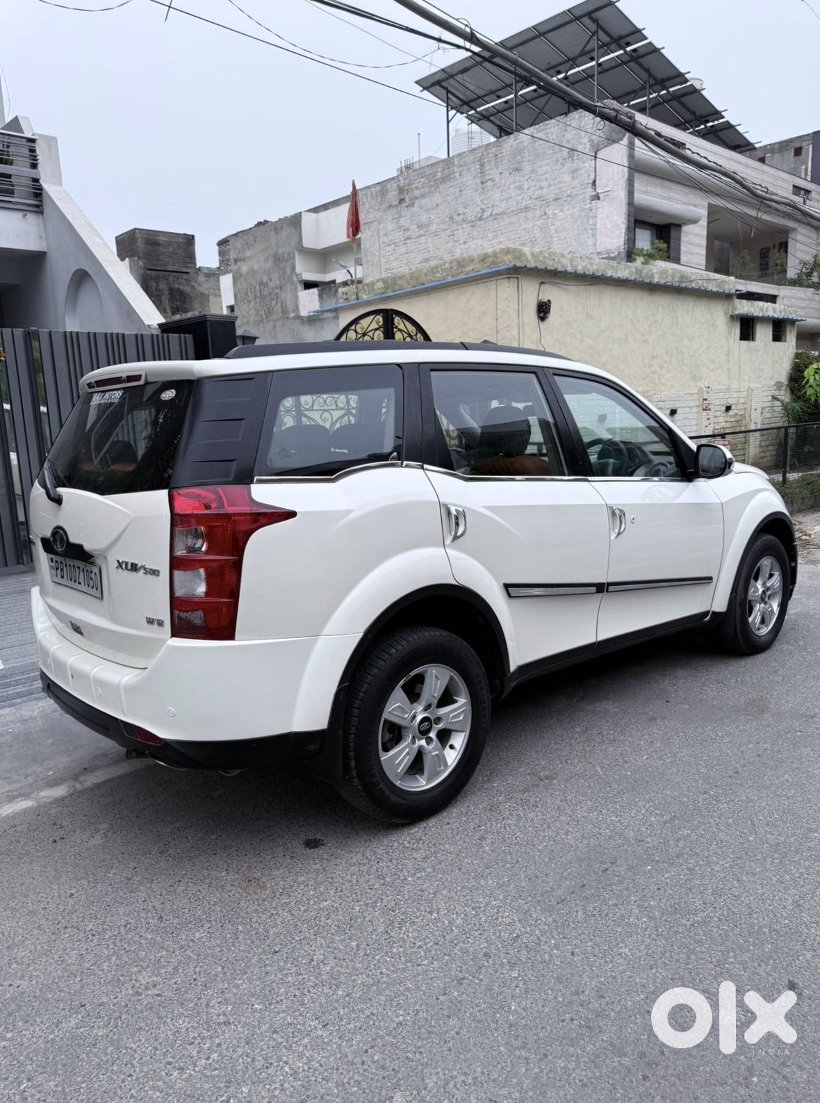 Mahindra Xuv500 Petrol 2015