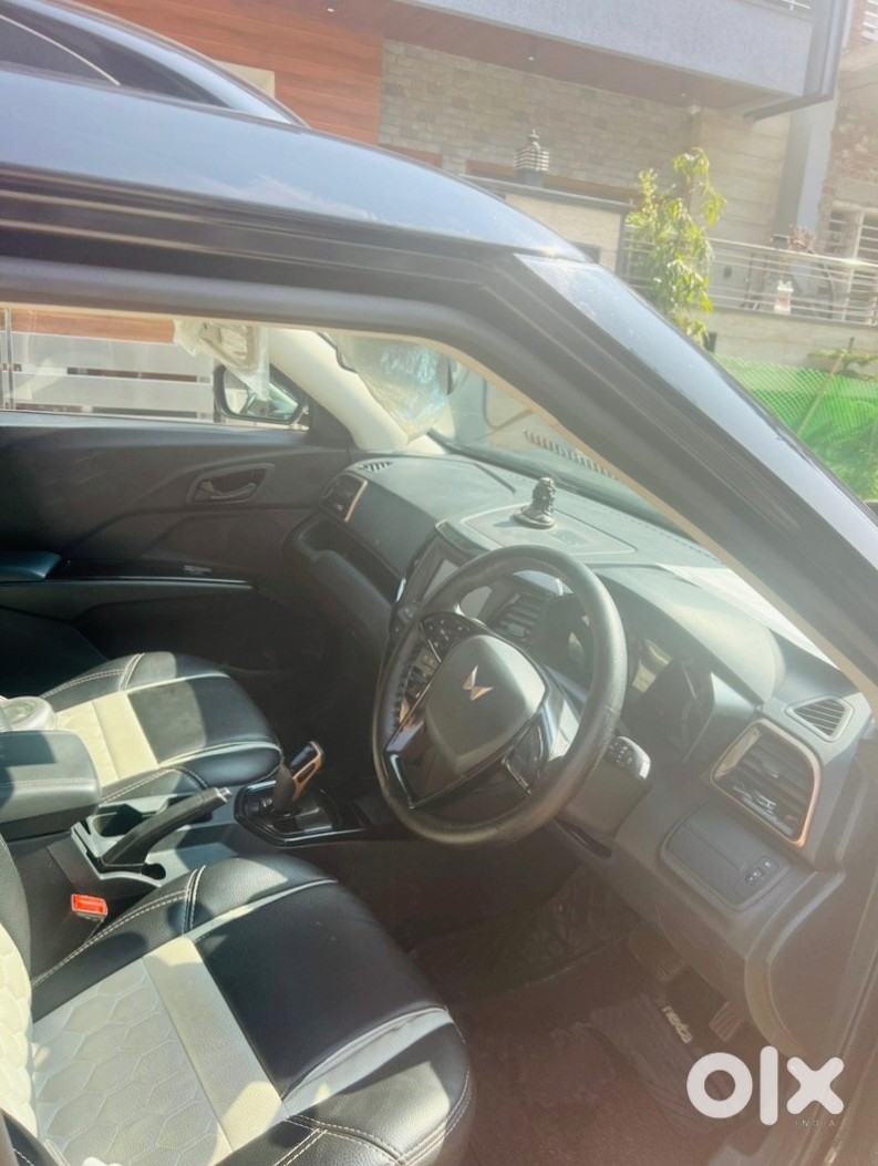 2024 Mahindra Xuv400 Automatic Petrol