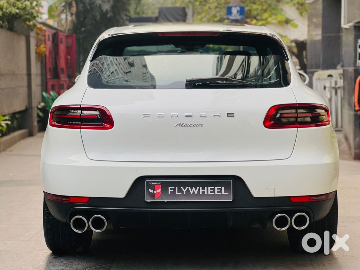 Porsche Macan 2019 Petrol Manual - Luxury Car