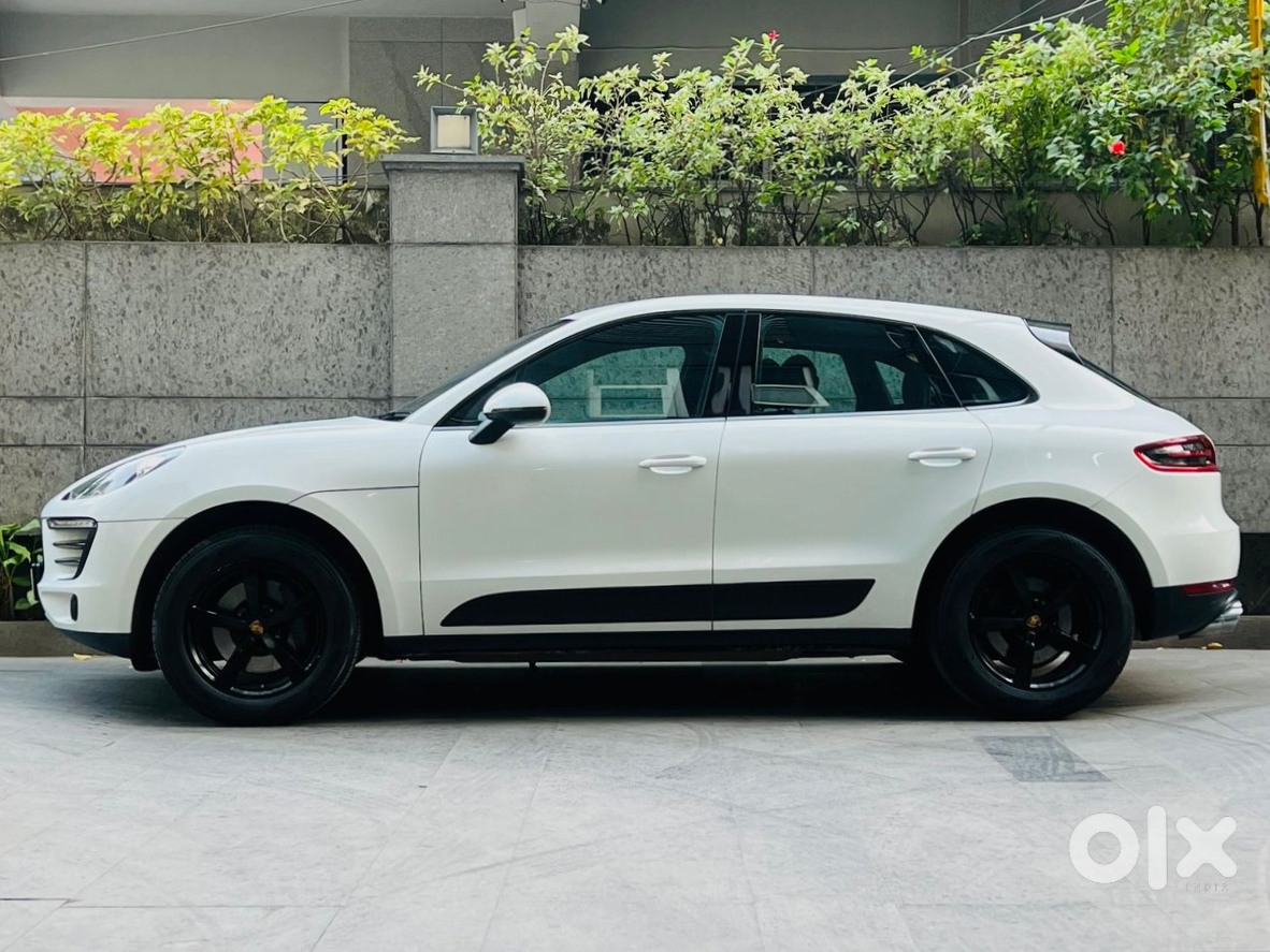 Porsche Macan 2019 Petrol Manual - Luxury Car